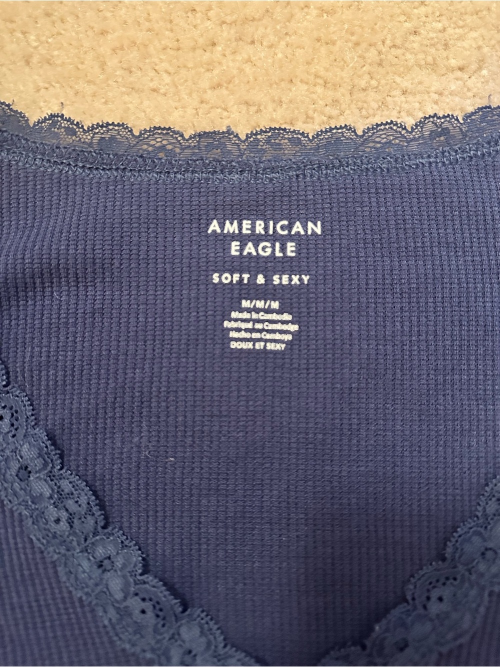 American Eagle Outfitters Navy Lace-Trim Cropped V-Neck Top - Picture 2 of 2